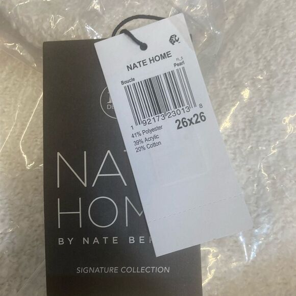 NATE HOME BY NATE BERKUS SIGNATURE COLLECTION Bouclé Euro - Picture 2 of 3